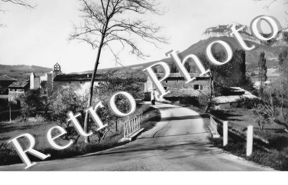 entrée du bourg  