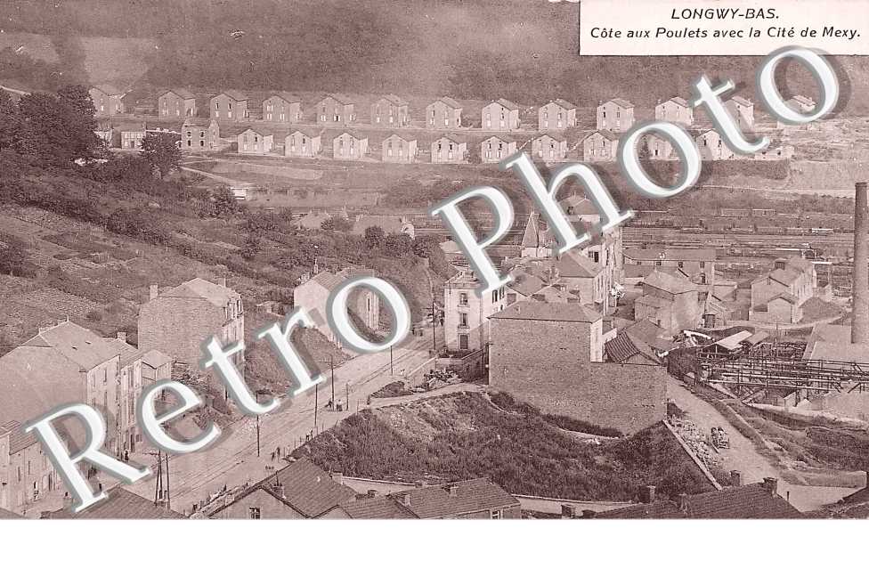 Côte aux poulets avec la cité de Mexy