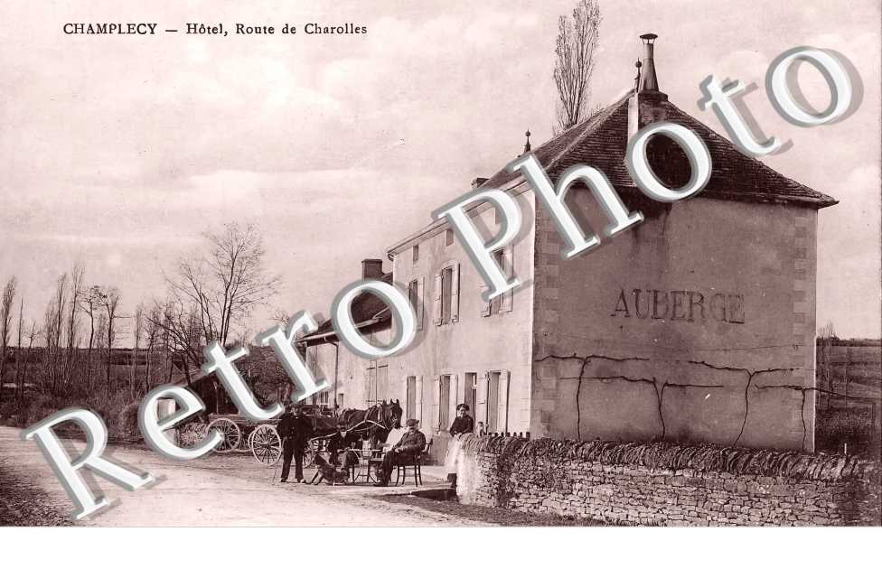 Hôtel, route de Charolles