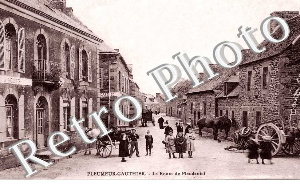 la route de Pleudaniel