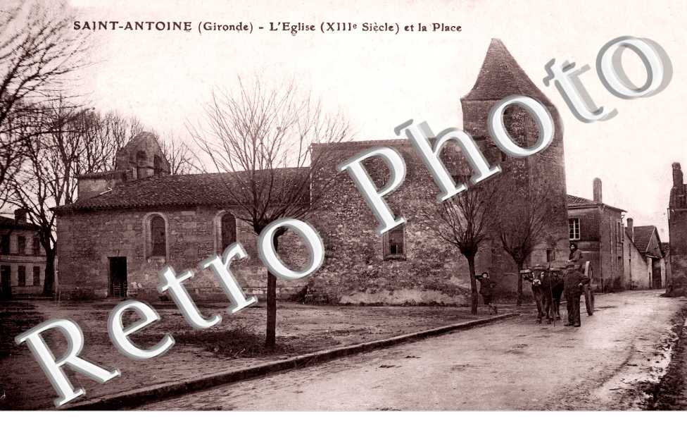 l&#039;église et la place