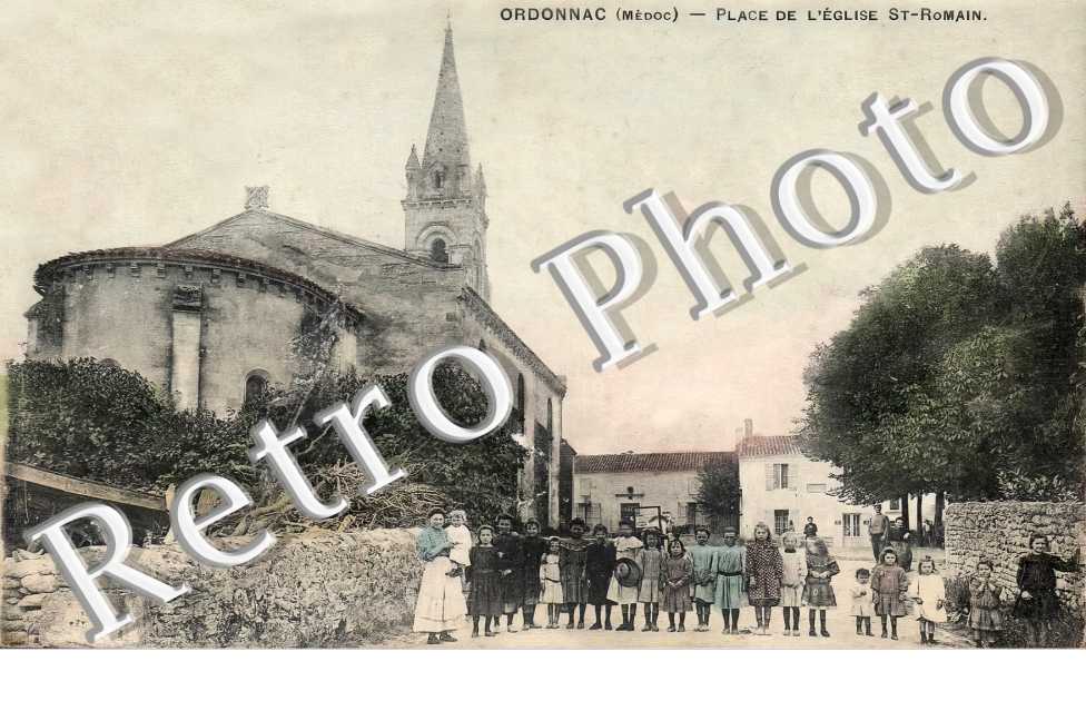 place de l&#039;église Saint-Romain