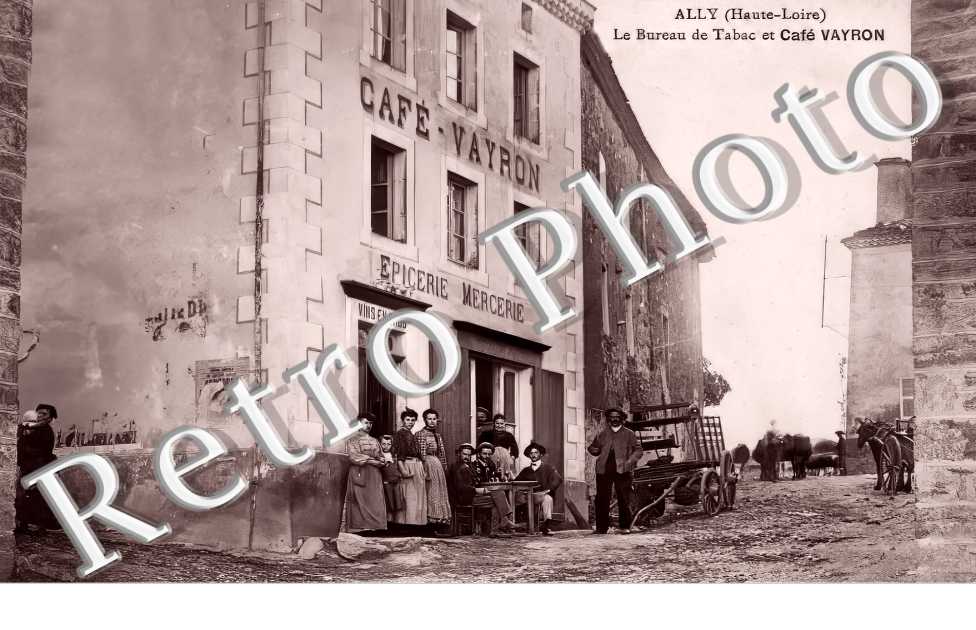 le bureau de tabac et café Vayron