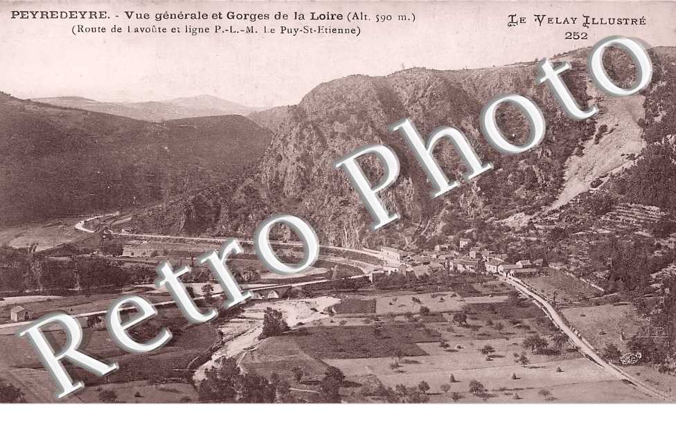 Peyredeyre. Vue générale et gorges de la Loiire