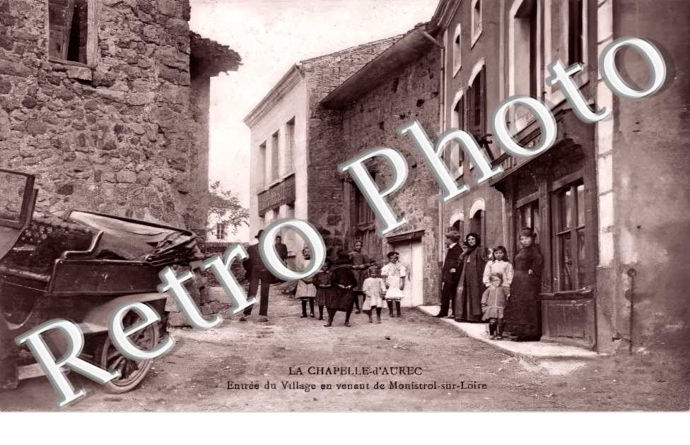 entrée du village en venant de Monistrol-sur-Loire
