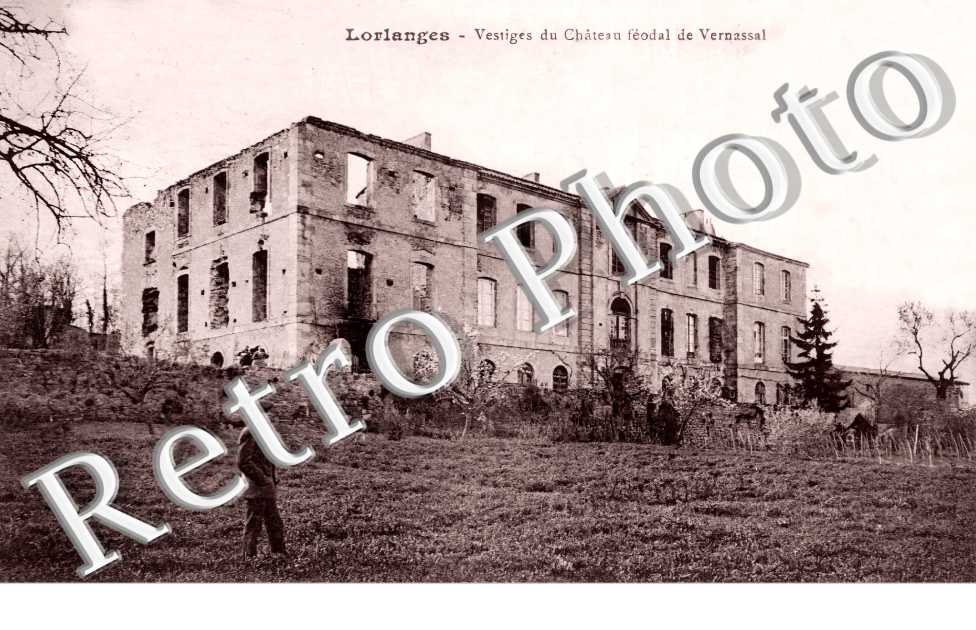 vestiges du château féodal de Vernassal