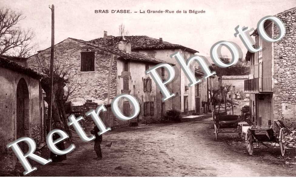 la grande rue et l'église