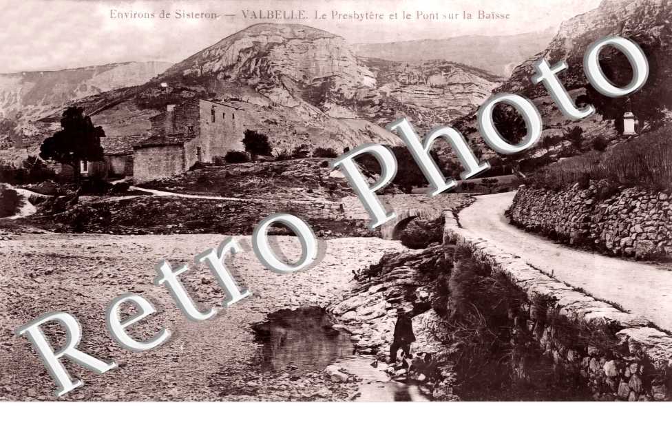 le Presbytère et le pont sur la Baisse