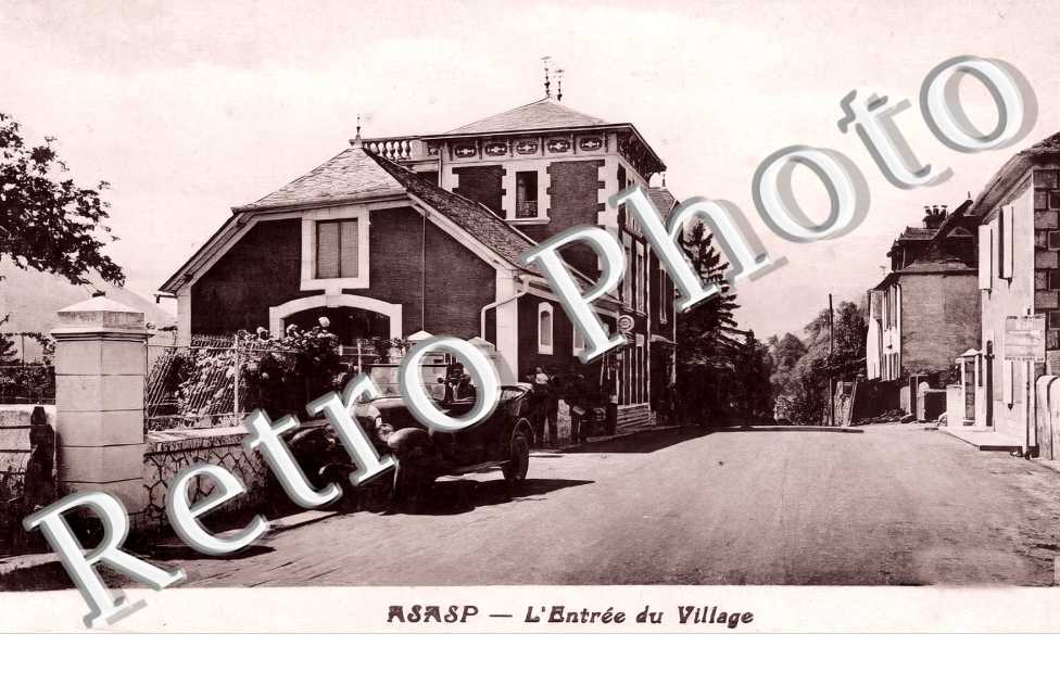 l&#039;entrée du village