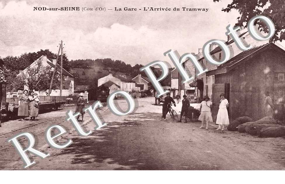 la gare, l'arrivée du tramway