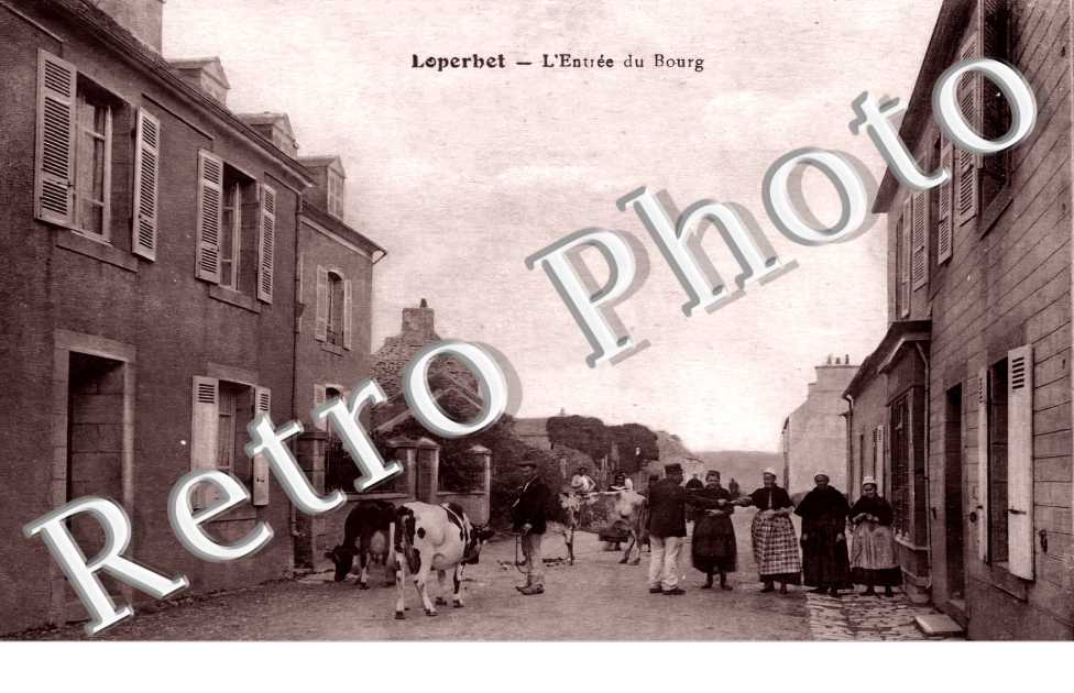 l&#039;entrée du bourg
