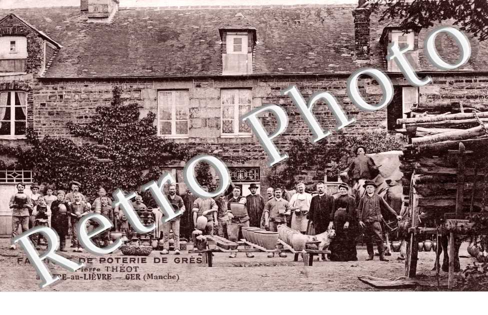 Fabrique de Poterie de Grès. Pierre Théot à L&#039;Etre-au-Lièvre