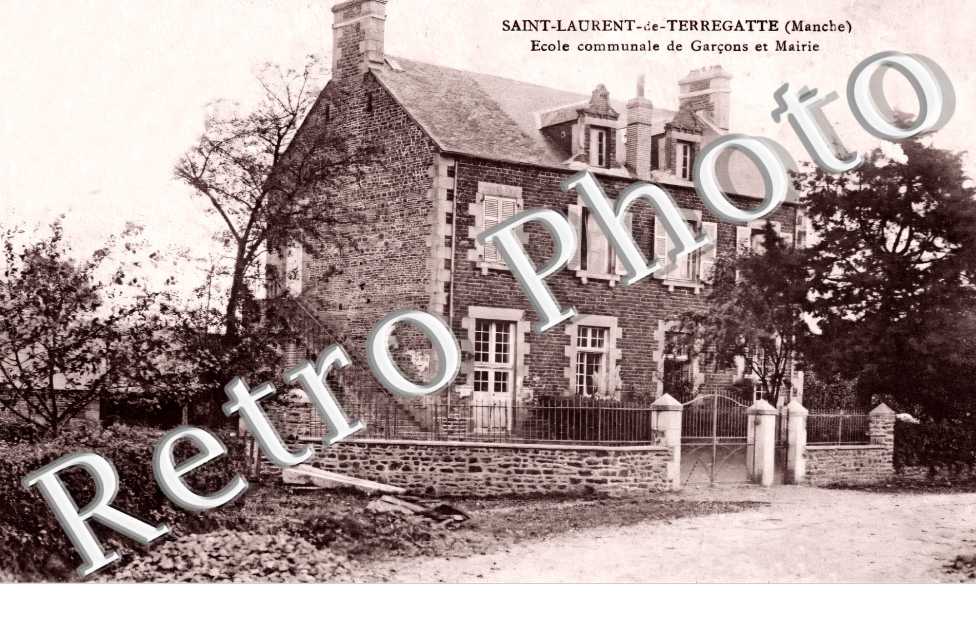 école communale de garçons et mairie