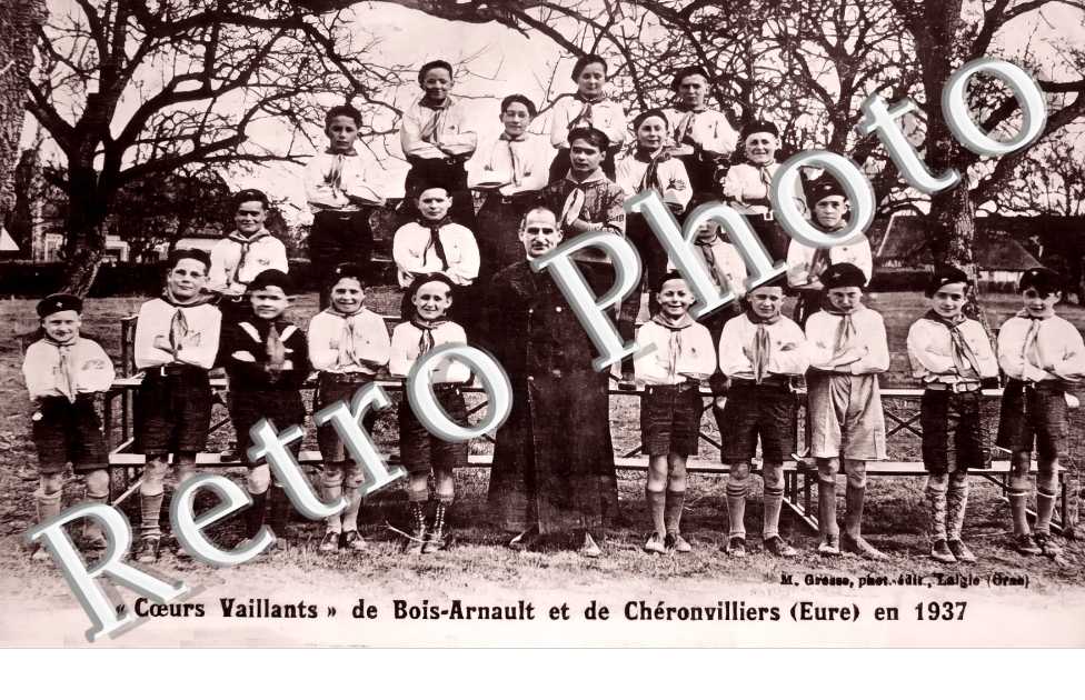 Coeurs Vaillants de Bois-Arnault et de Chéronvillers en 1937