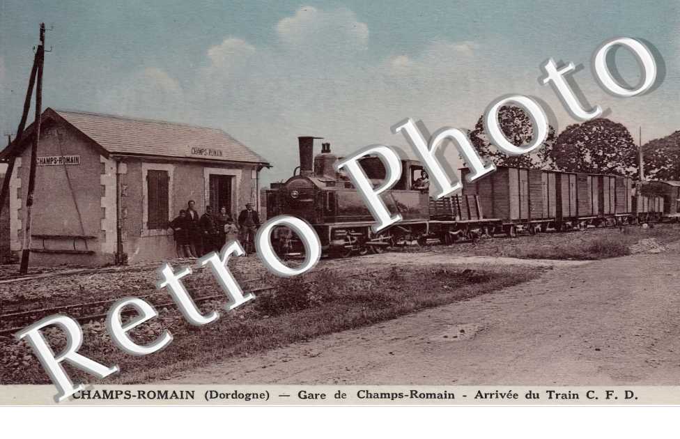 Gare. Arrivée du train