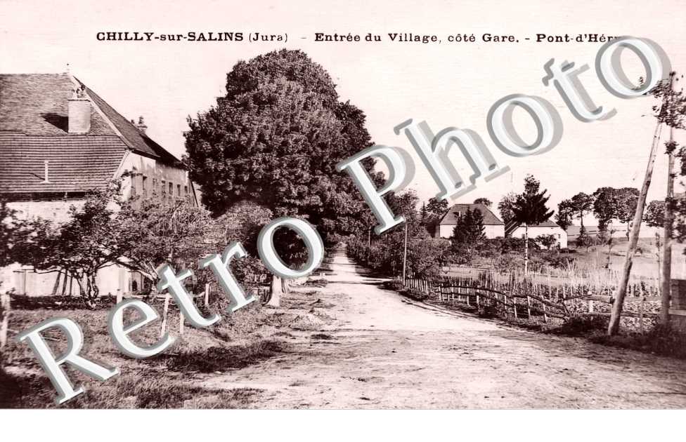 entrée du village, côté gare. Pont d&#039;Héry