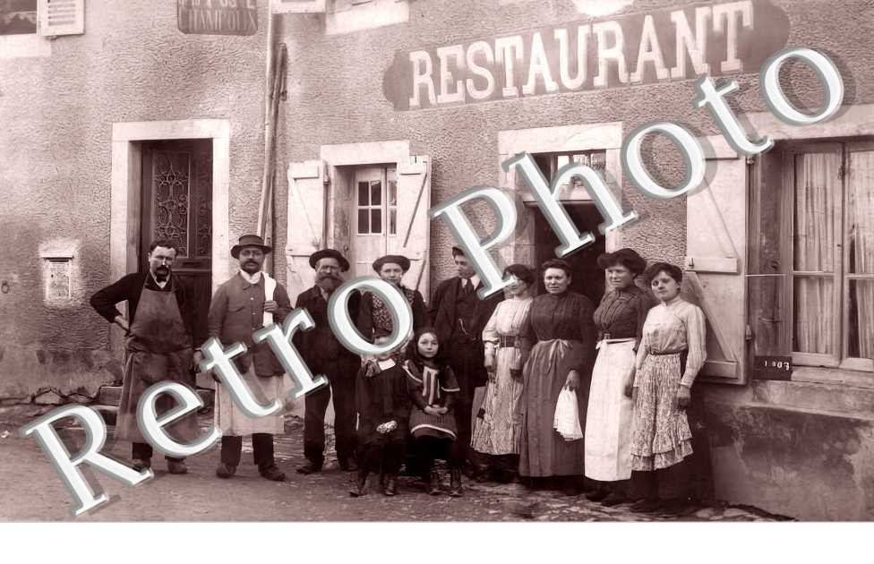La Poste. Restaurant.