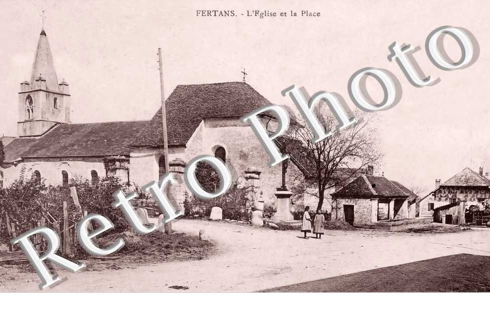 l&#039;église et la place