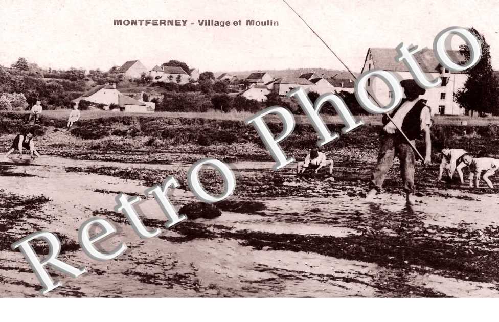 Village et Moulin