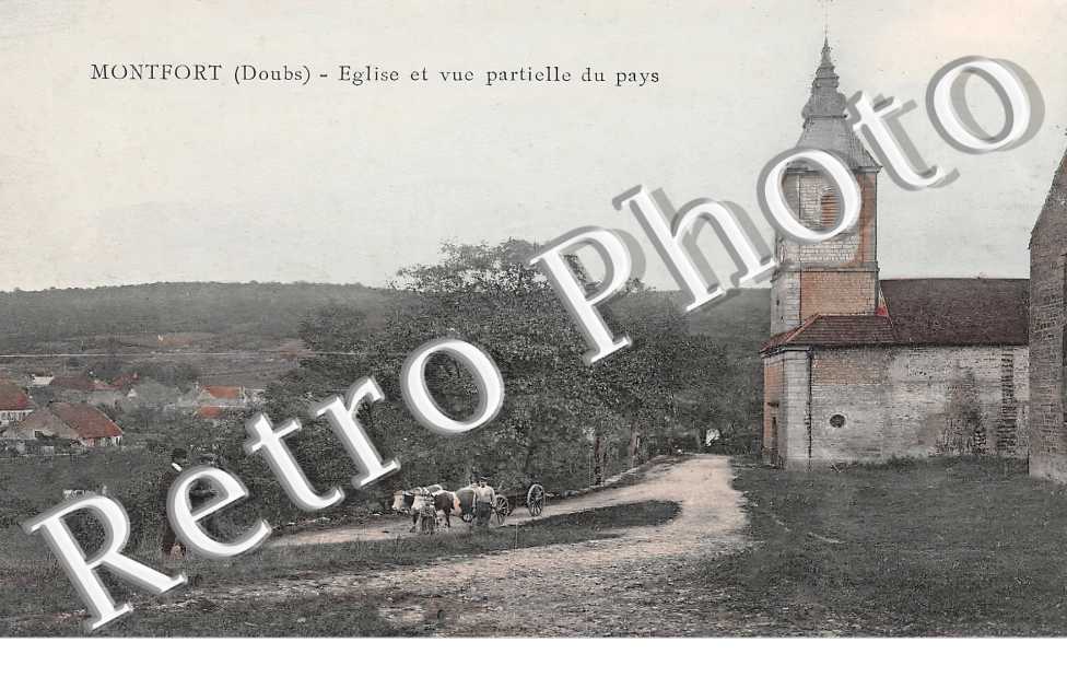 église et vue partielle du pays