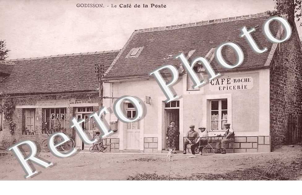 le Café de la Poste. Roche Epicerie