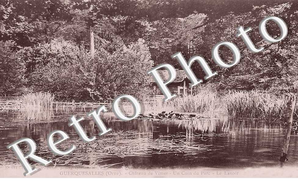 Château de Vimer. Un coin du parc. Le lavoir.