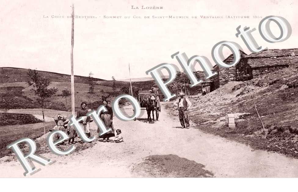 la Croix de Berthel. Sommet du col de Saint-Maurice de Ventalon