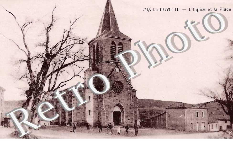 l&#039;église et la place