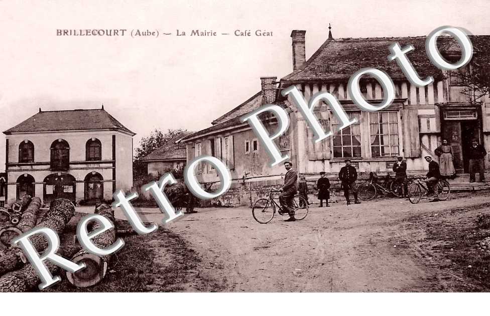 la mairie. Café Géat