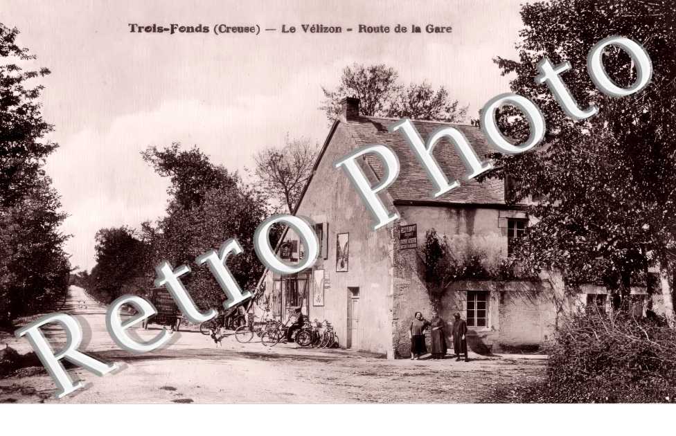 Le Vélizon. Route de la gare