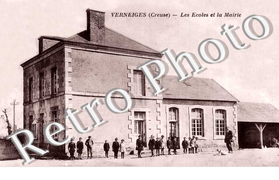 les écoles et la mairie