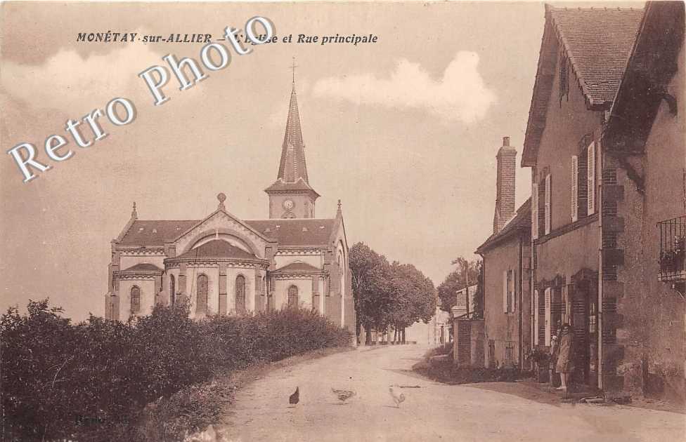l&#039;église et rue principale