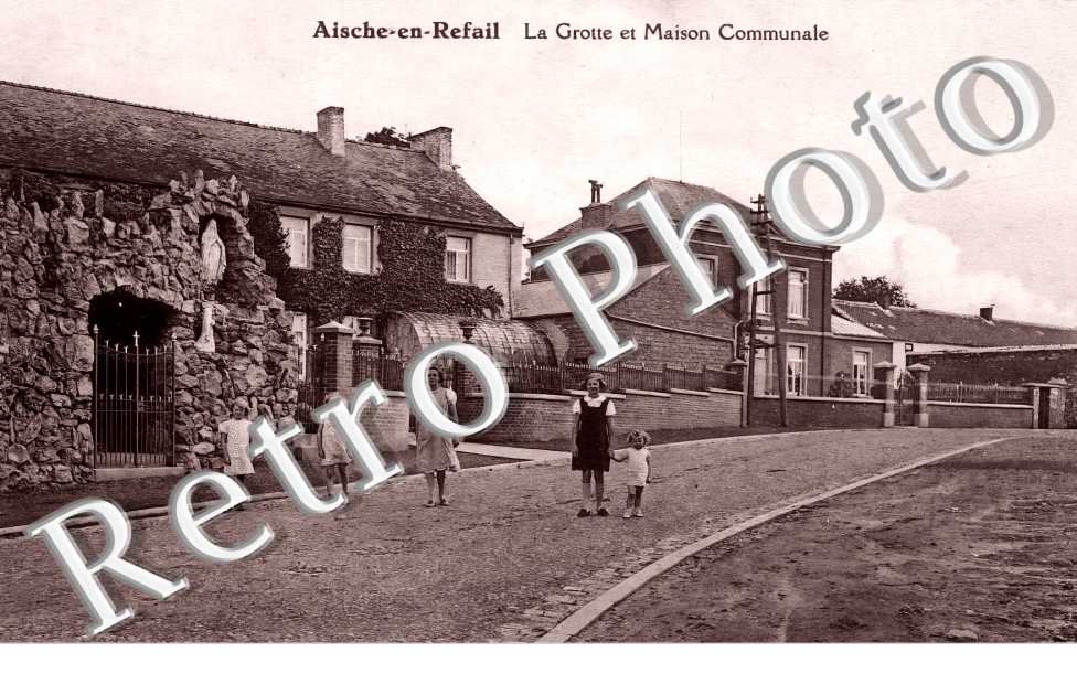 la Grotte et maison communale
