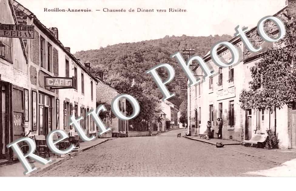 Rouillon. Chaussée de Dinant vers Rivière