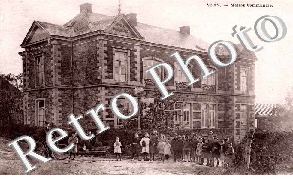 Seny. Maison communale