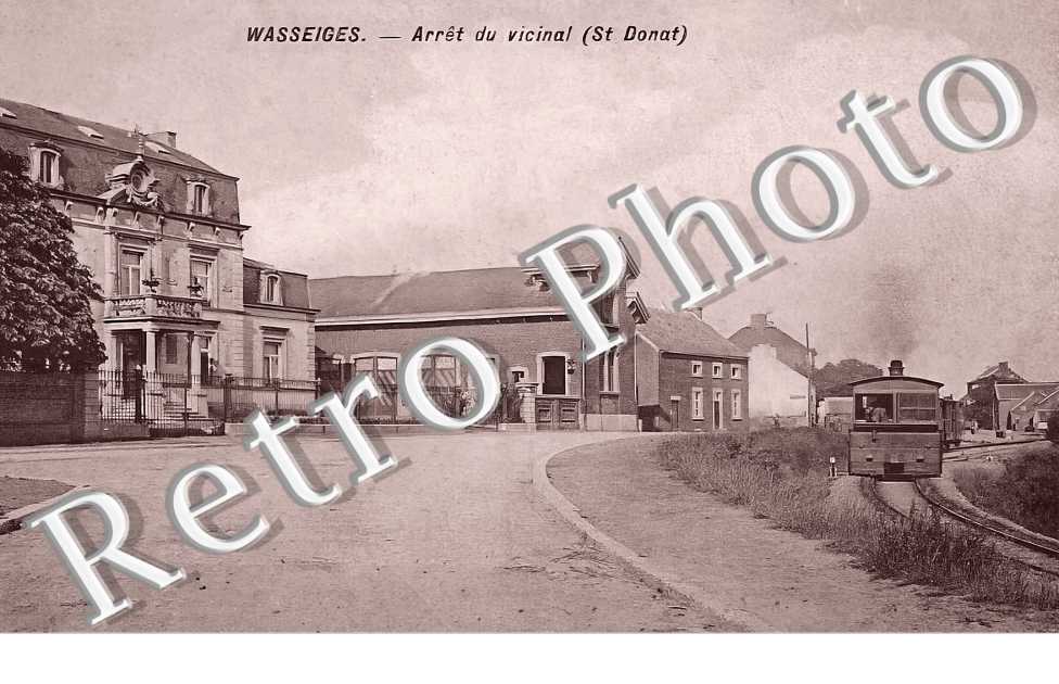 arrivée du Vicinal (St Donat)