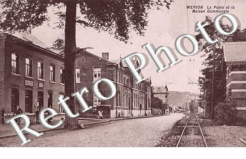 la poste et la maison communale