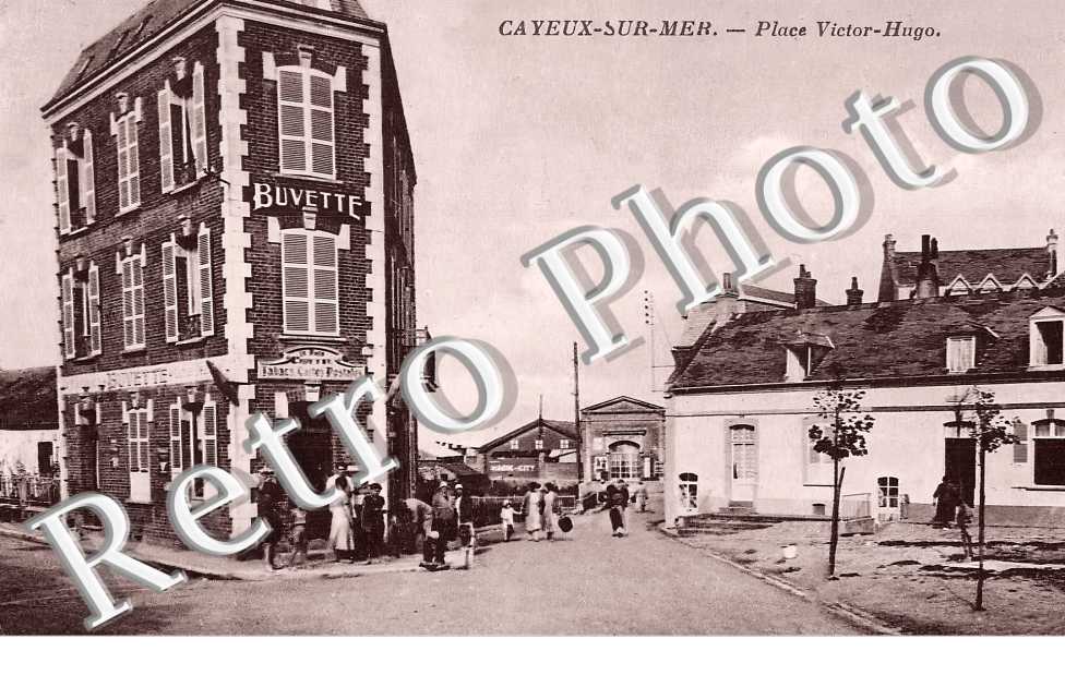 Place Victor Hugo. Buvette