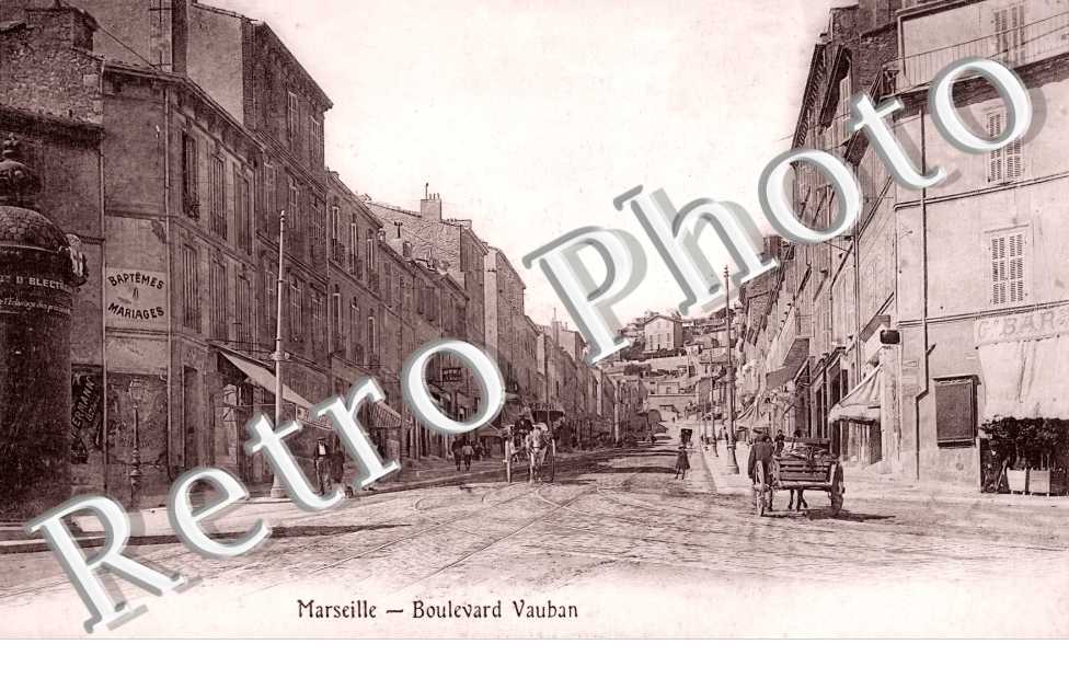 Boulevard Vauban. Magasin Baptêmes-Mariages