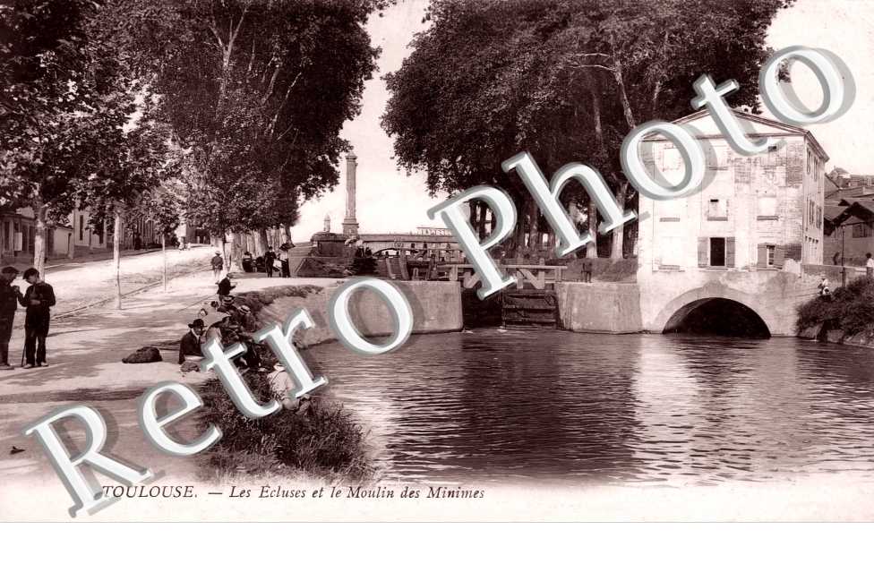les écluses et le Moulin des Minimes