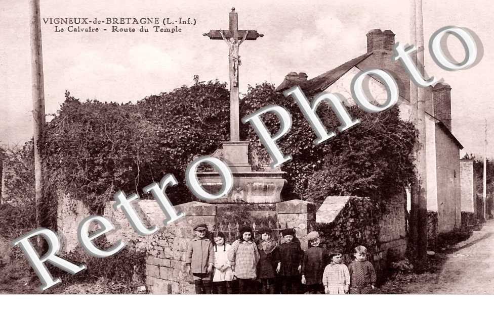 le calvaire. Route du Temple