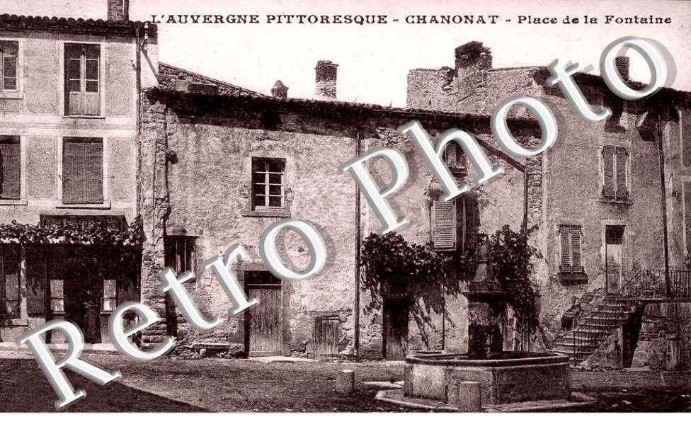 PLACE DE LA FONTAINE