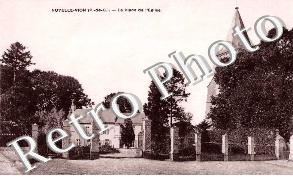 la place de l&#039;église
