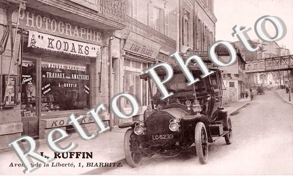L. Ruffin. 1 Avenue de la Liberté. Photographie Kodaks