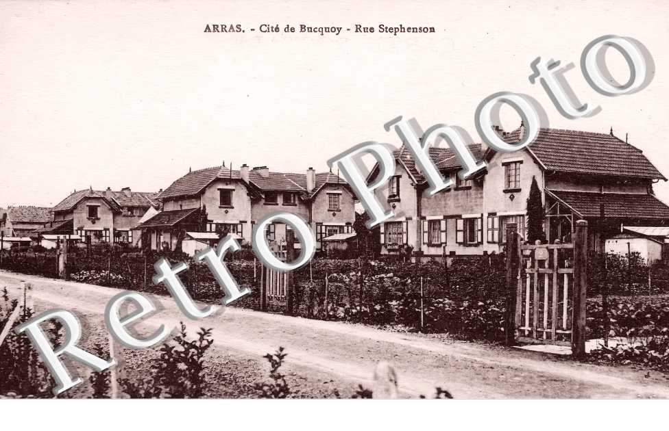 Cité de Bucquoy. Rue Stephenson