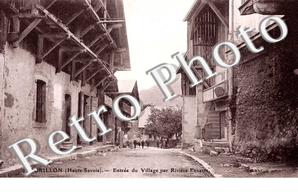 entrée du village par Rivière Enverte