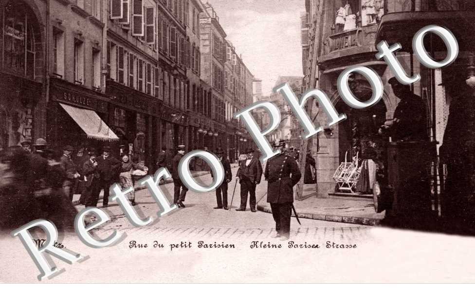 Rue du Petit Parisien