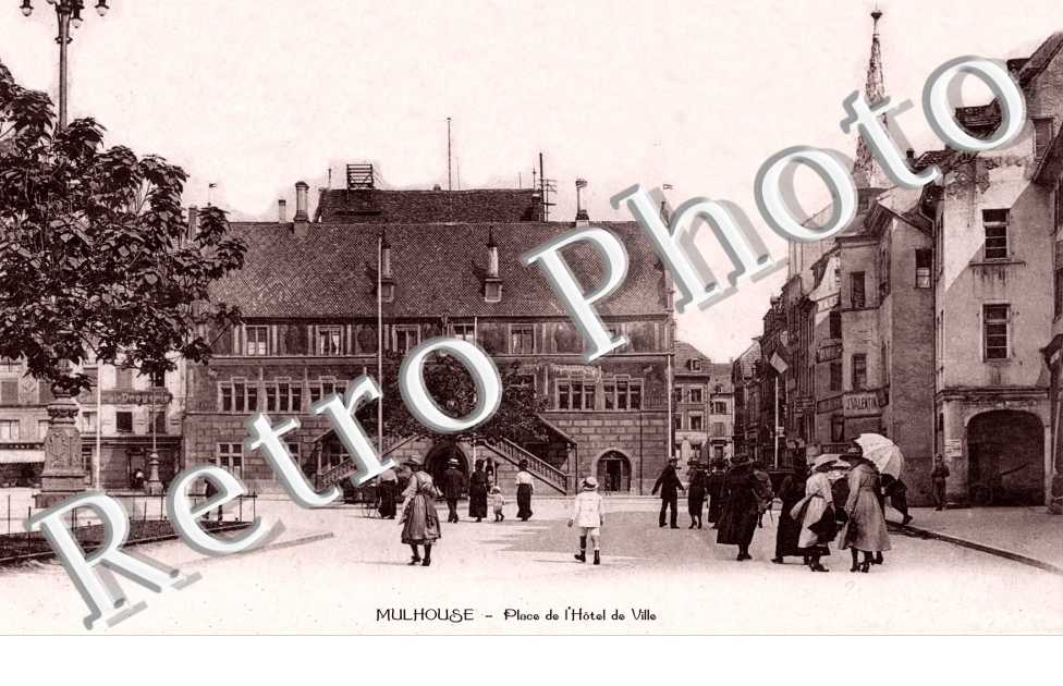 PLACE DE L&#039;HOTEL DE VILLE
