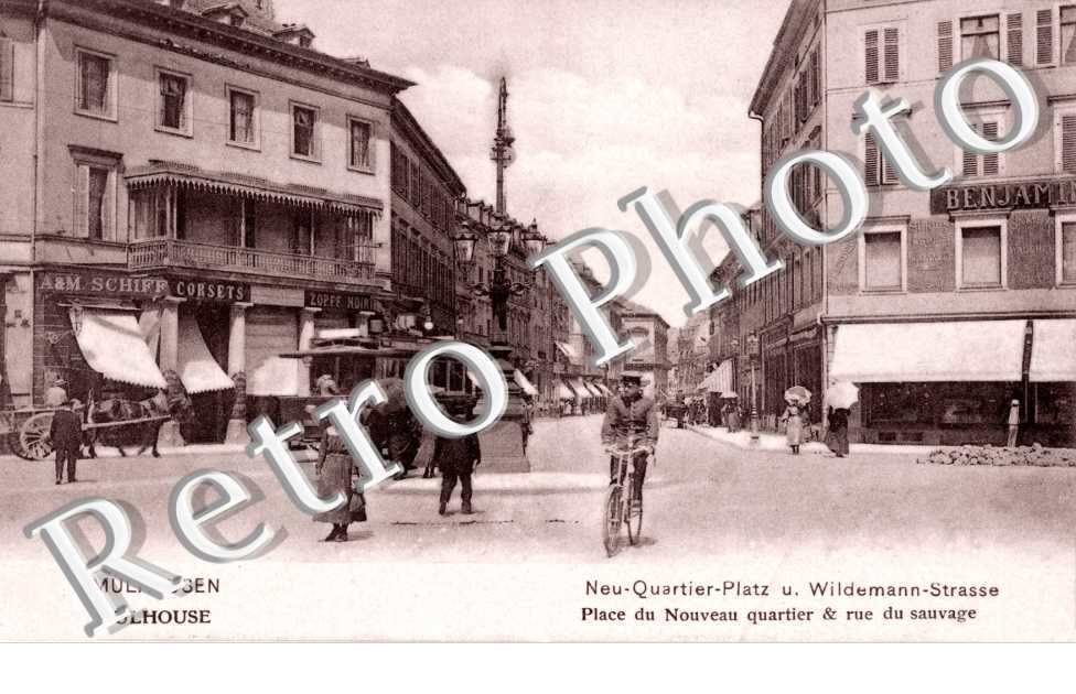 PLACE DU NOUVEAU QUARTIER et rue Sauvage