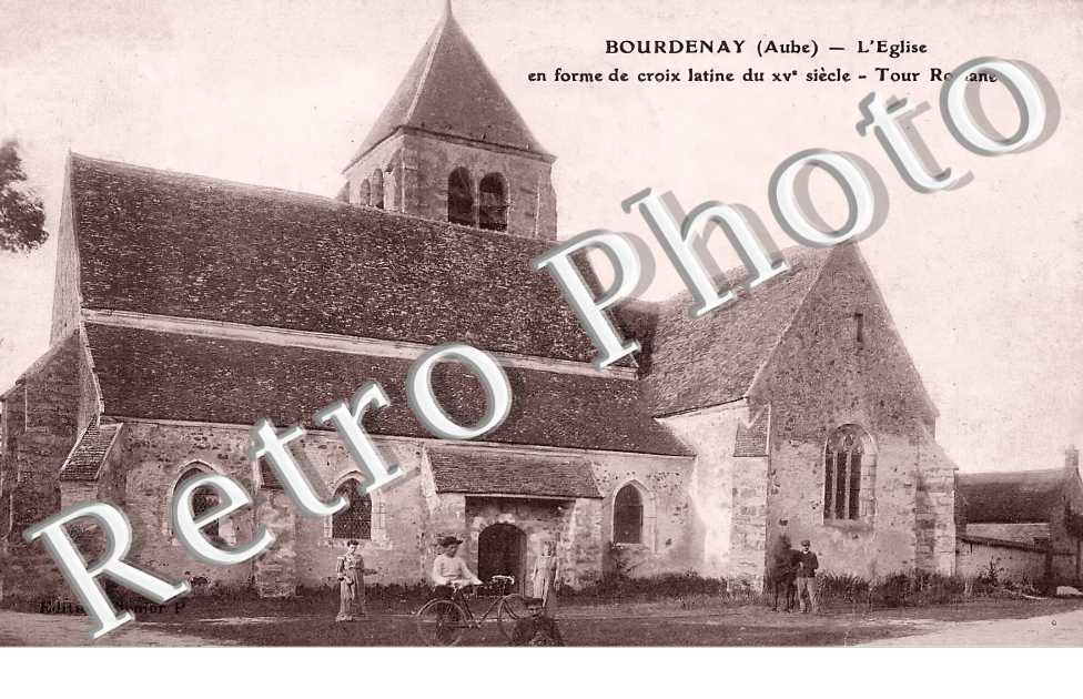 l&#039;église en forme de croix latine